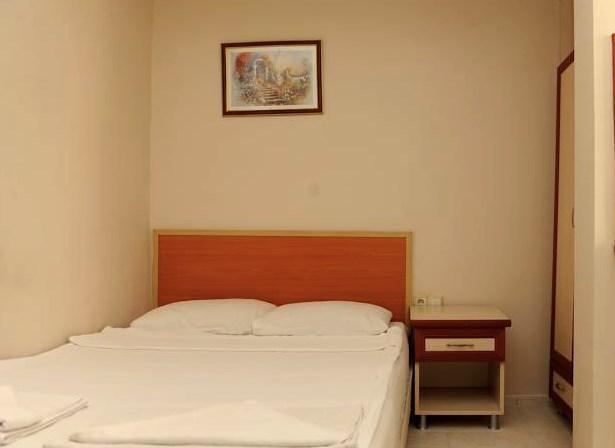 Holiday World Hotel 阿拉尼亚 外观 照片