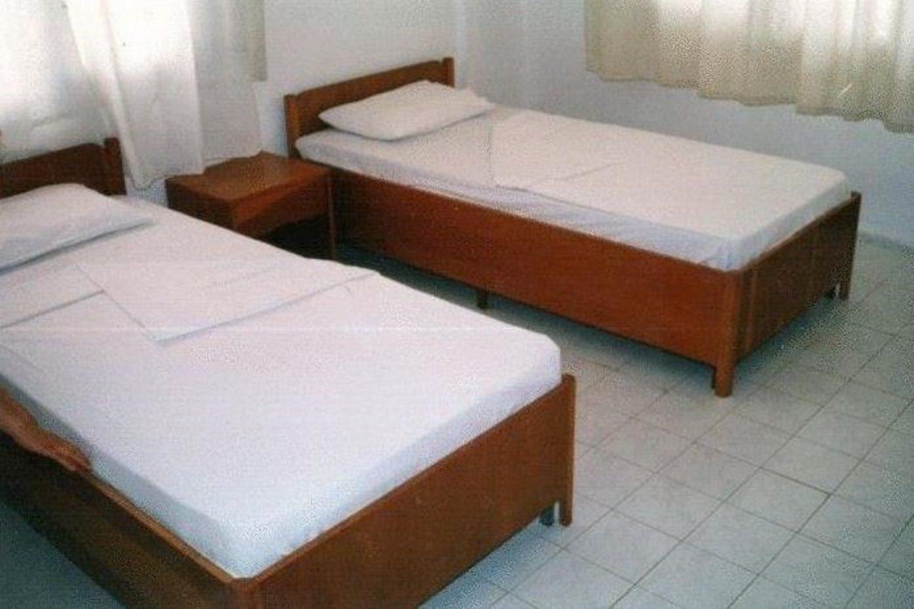 Holiday World Hotel 阿拉尼亚 外观 照片