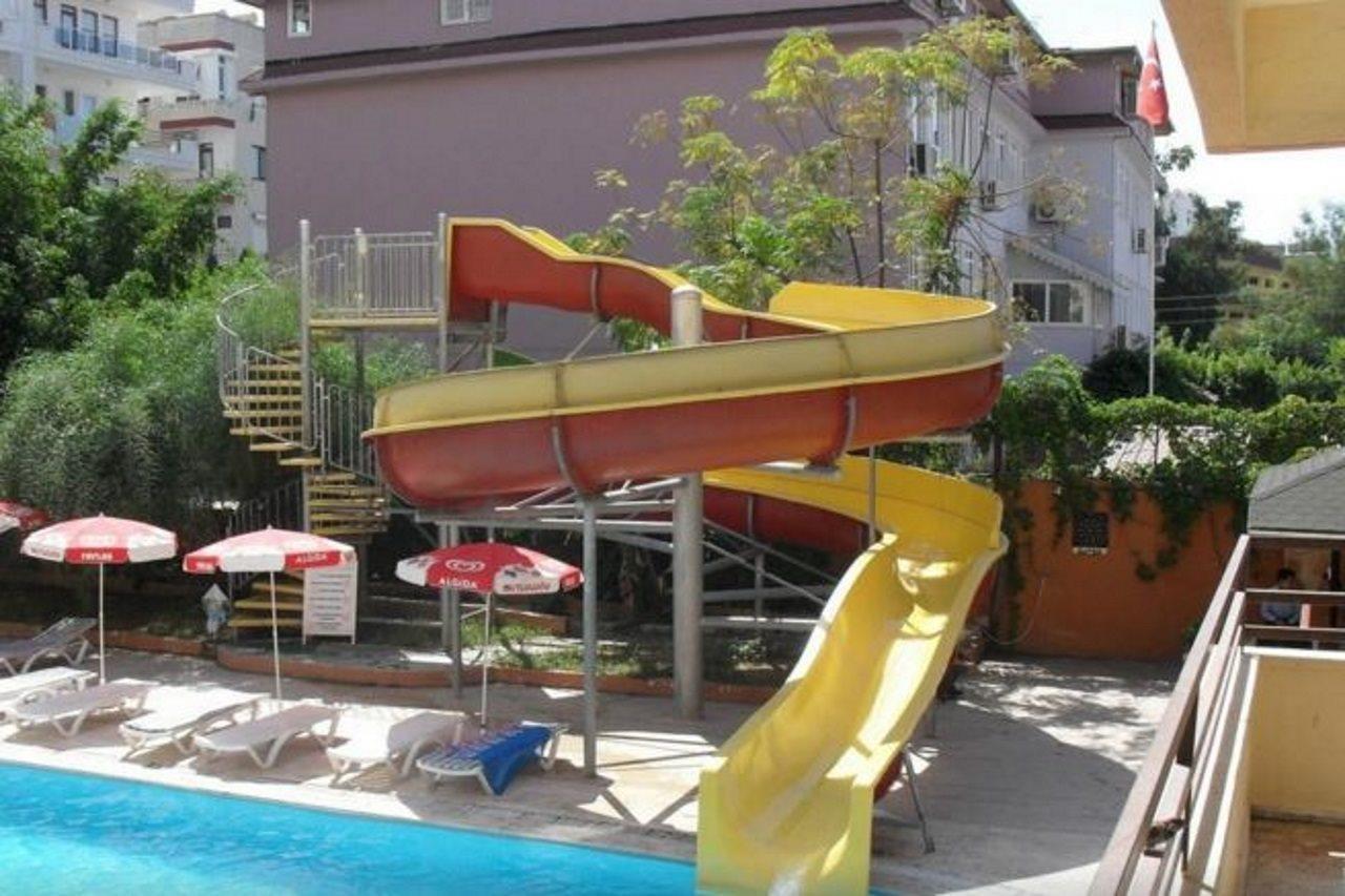 Holiday World Hotel 阿拉尼亚 外观 照片