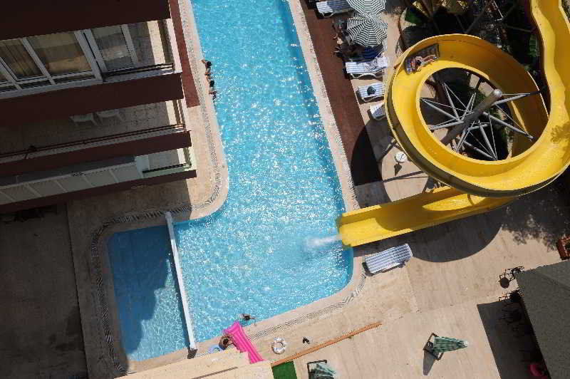 Holiday World Hotel 阿拉尼亚 外观 照片
